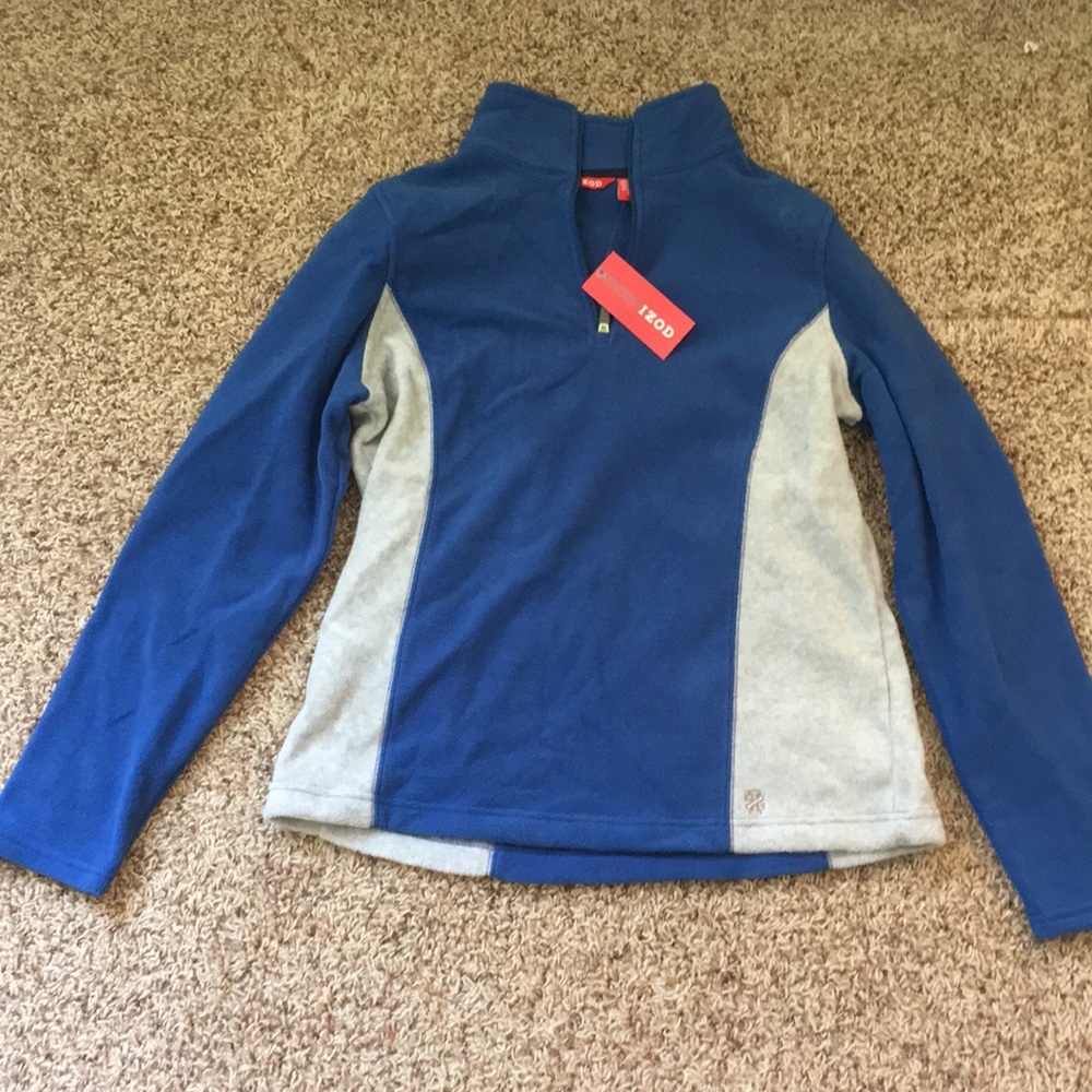 IZOD Pullover Set - Picture 2 of 5